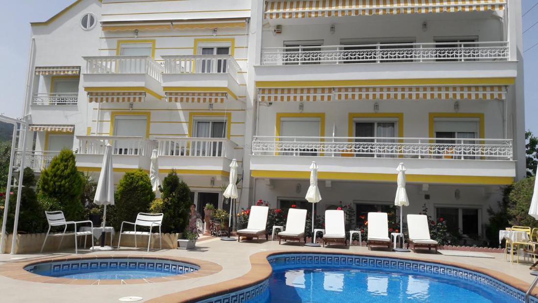 Ioli Apartments Лименас Екстериор снимка