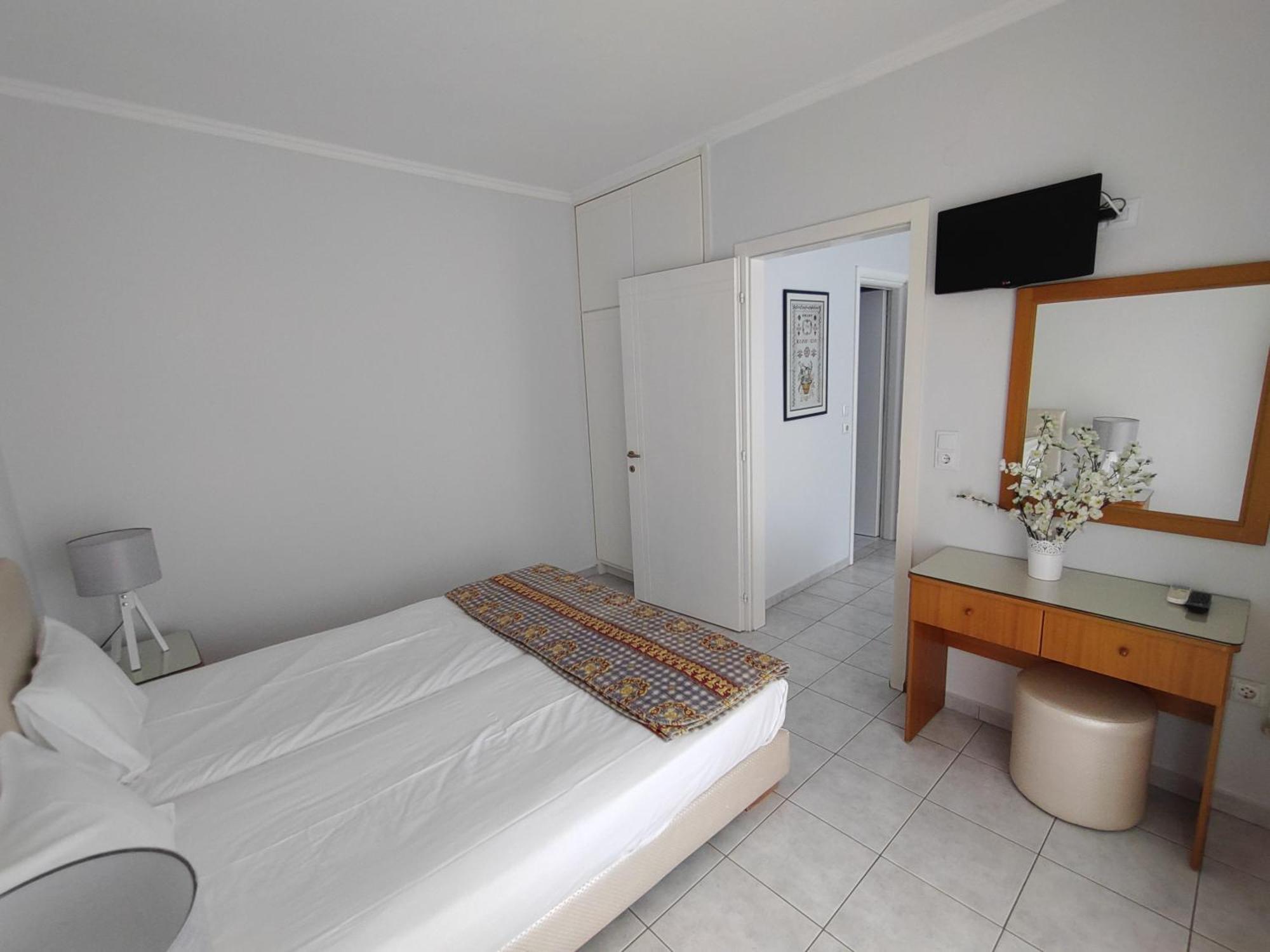 Ioli Apartments Лименас Стая снимка