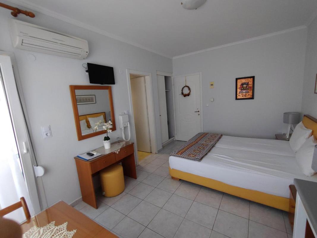 Ioli Apartments Лименас Екстериор снимка