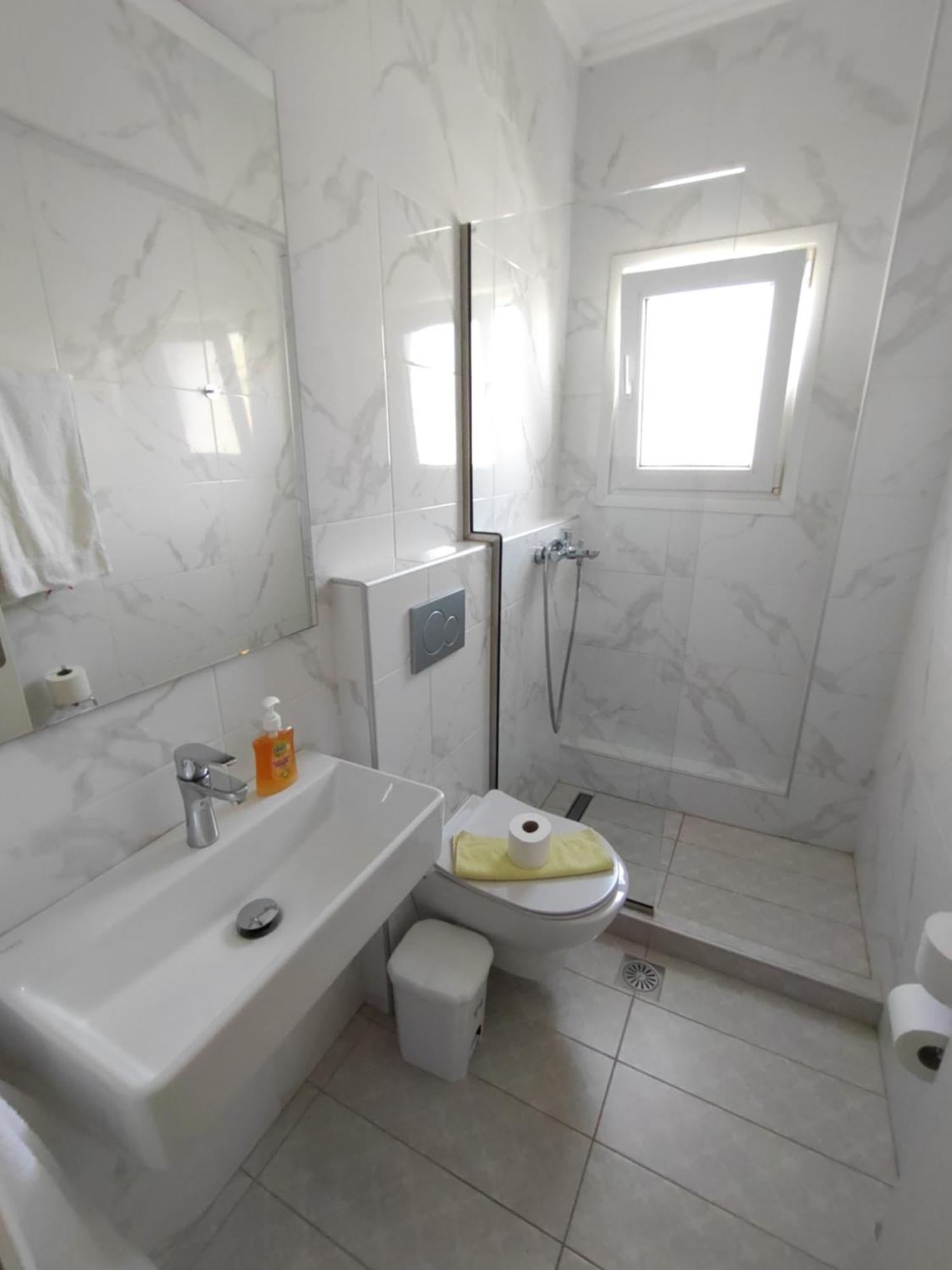 Ioli Apartments Лименас Екстериор снимка