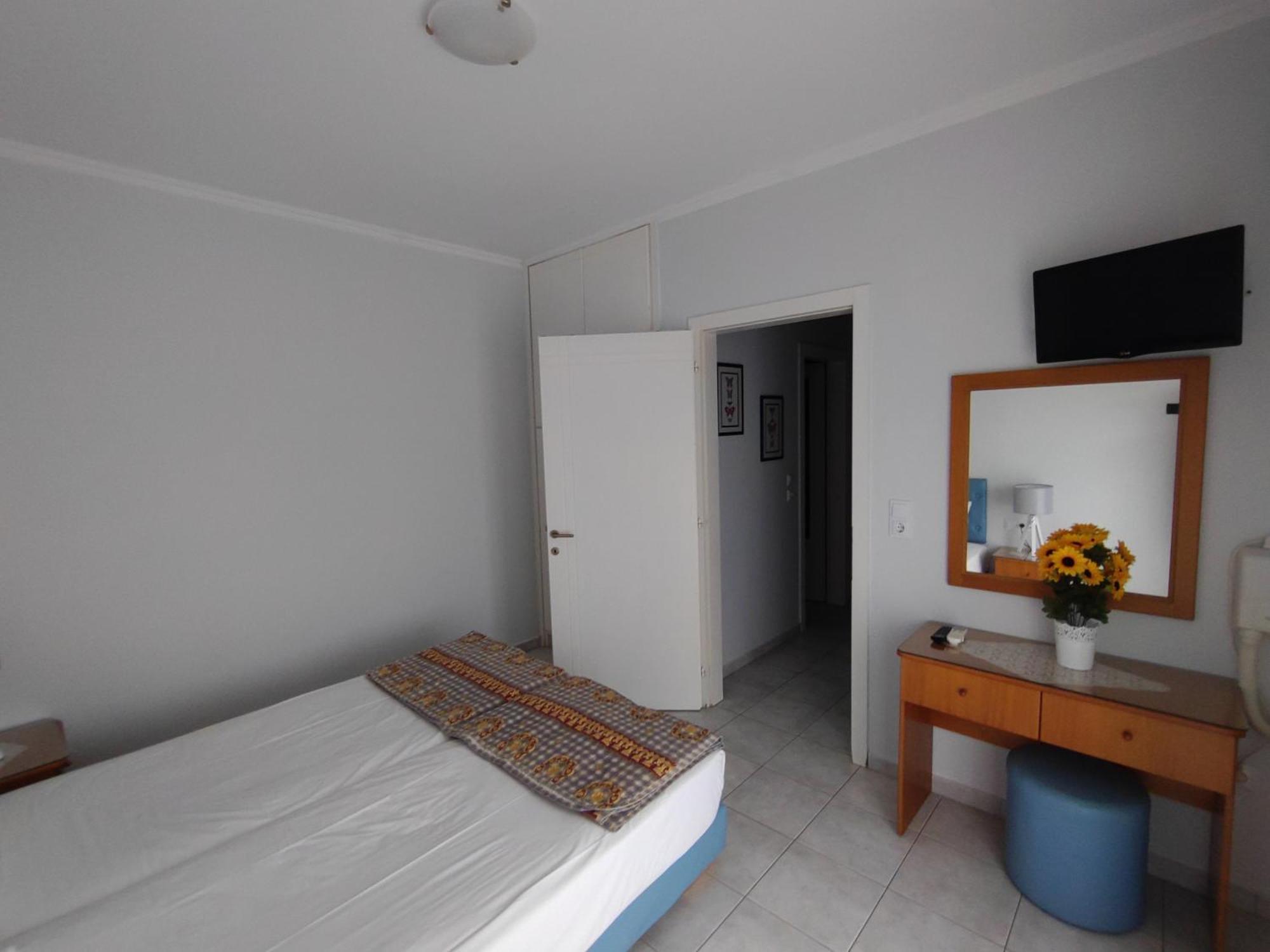 Ioli Apartments Лименас Стая снимка